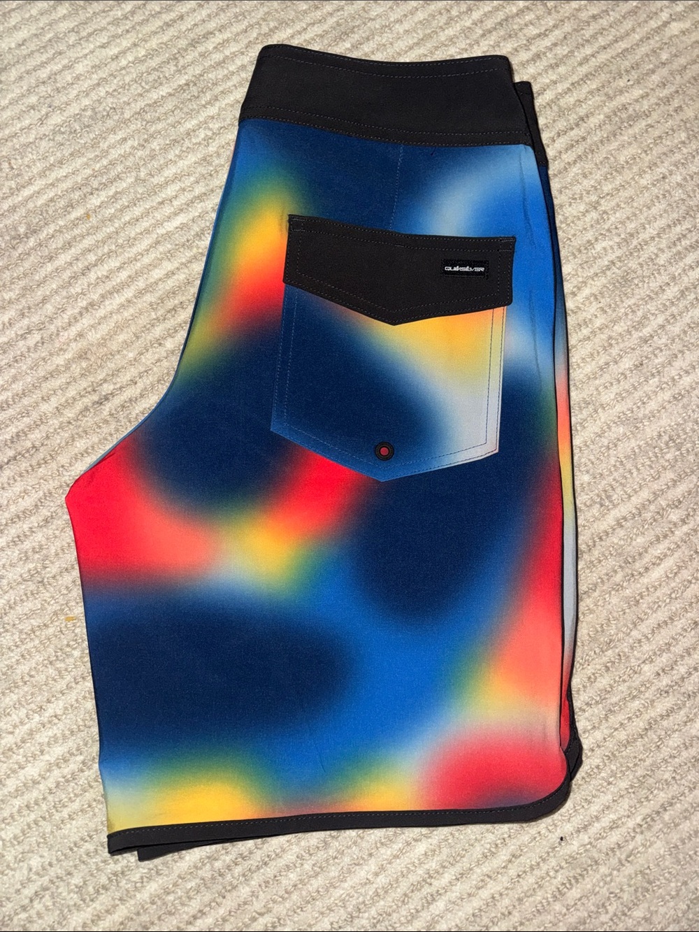 Men’s Quiksilver Black Multicolor Gradient Swim Trunks Board shorts Size 29